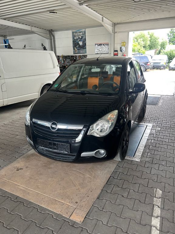 Opel Agila 87.000 km 2.499 € MÖNSHEIM 71297