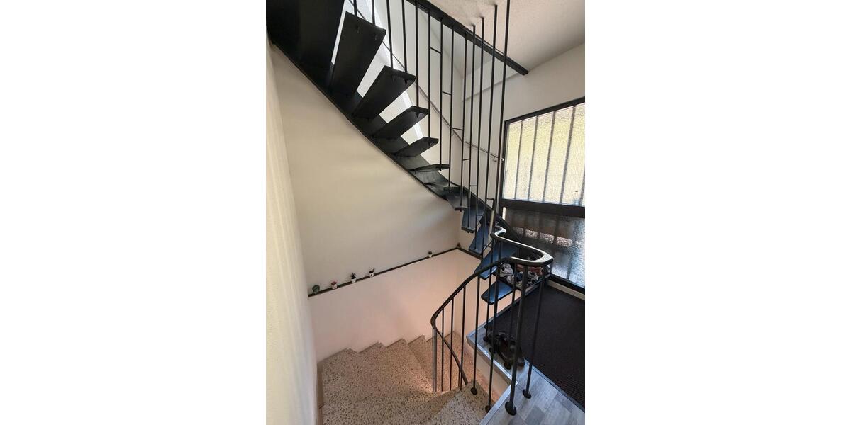 Einfamilienhaus Sachsenheim - 6 Zimmer, 230 m&sup2;, 900.000&euro; | Angebot:27133490