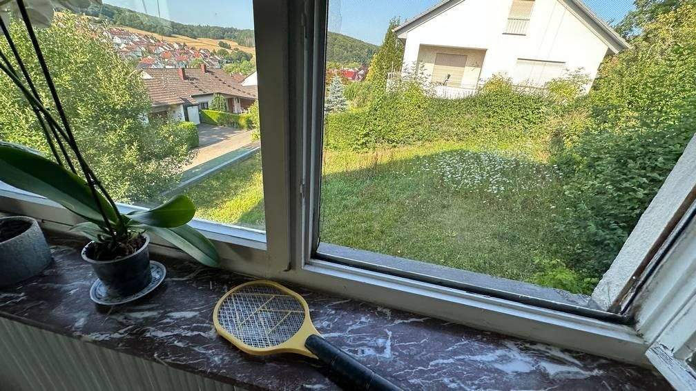 Mehrfamilienhaus, Wohnhaus Ostelsheim - 9 Zimmer, 210 m&sup2;, 750.000&euro; | Angebot:25737007