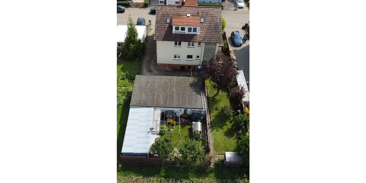 Eigentumswohnung 4+2 Zimmer mit Gartenanteil 6 zimmer