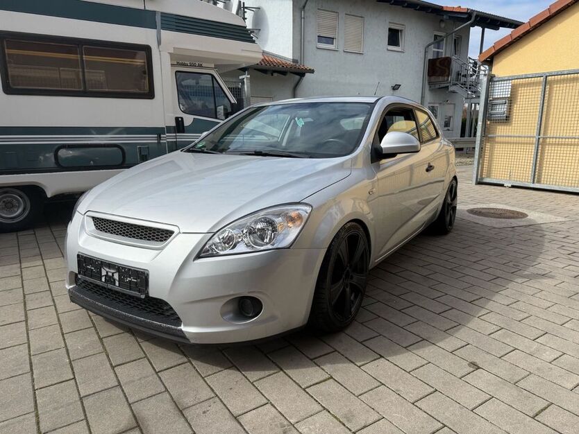 Kia pro ceed / ProCeed 168.000 km 3.499 € Malsch 76316