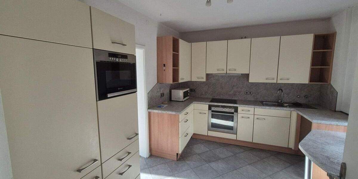 Geräumiges Reihenhaus in traumhafter Lage - Inkl. Blick über Pforzheim 6 zimmer