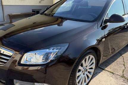 Opel Insignia 196.000 km 4.500 &euro; Sindelfingen/Stuttgart 71069