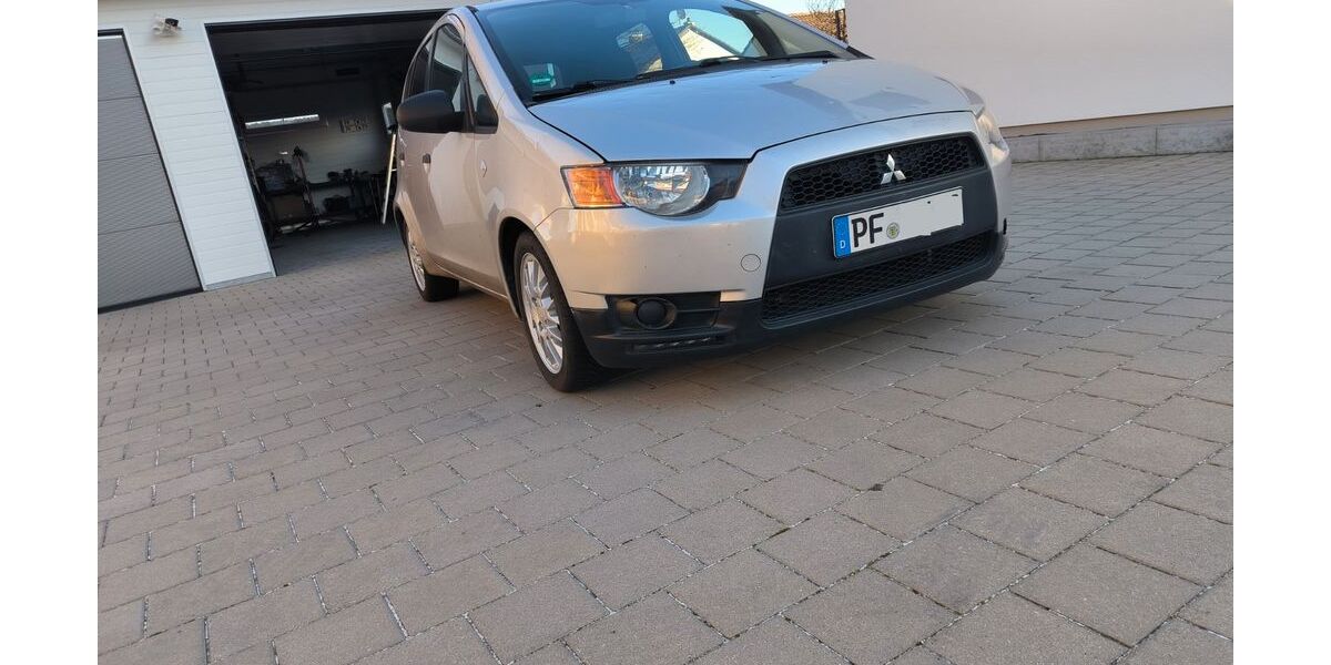 Mitsubishi Colt 120.500 km 3.300 &euro; Straubenhardt 75334