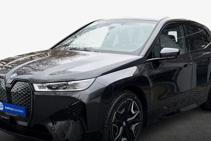 BMW iX 9.900 km 86.890 € Ettlingen 76275