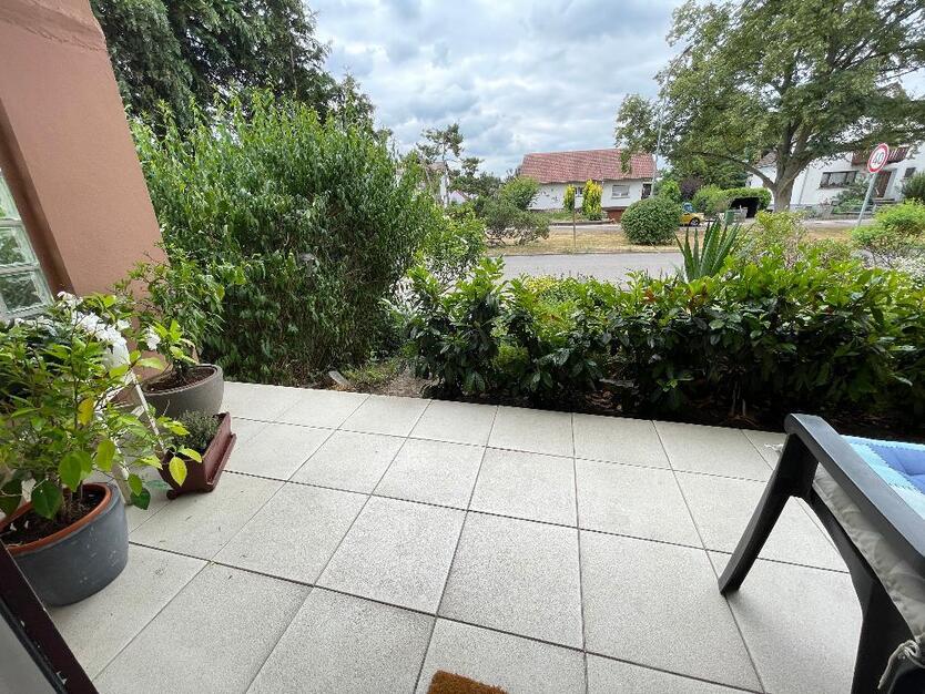 *** Zweifamilienhaus mit Potential für mehr !