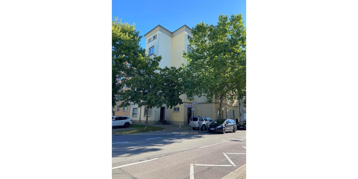 Etagenwohnung Pforzheim Weststadt - 3 Zimmer, 98 m&sup2;, 800&euro; | Angebot:25253389