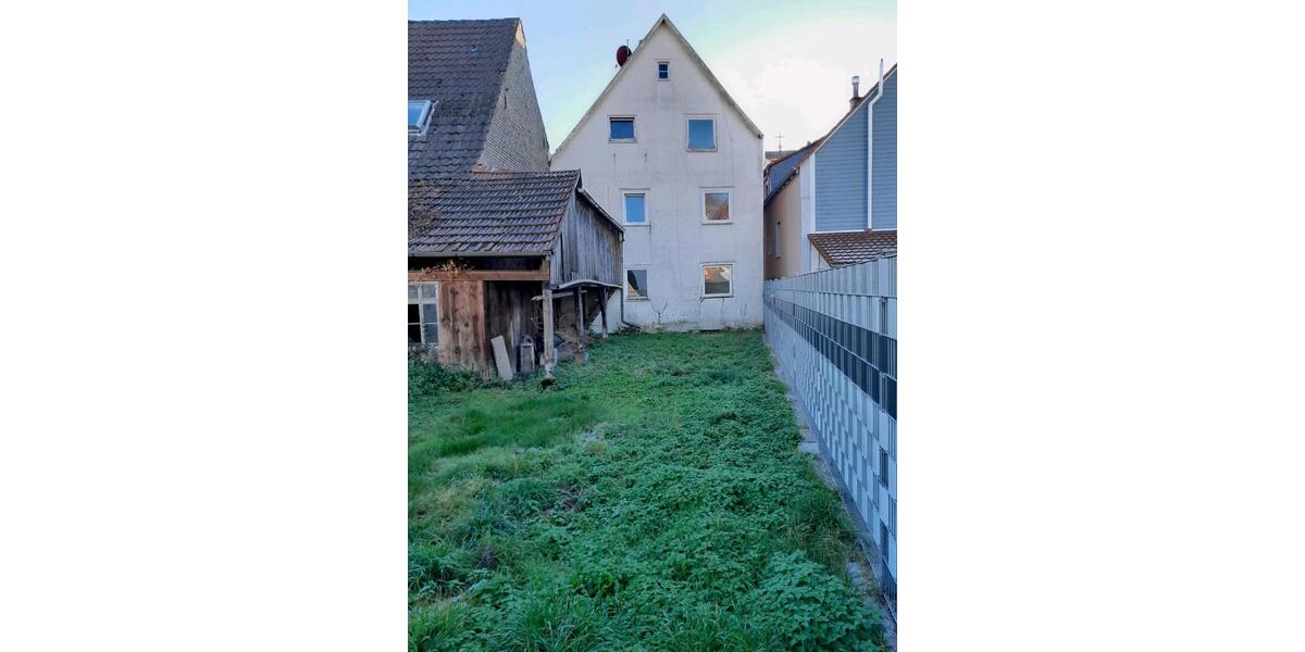 Mehrfamilienhaus, Wohnhaus Keltern - 10 Zimmer, 235 m&sup2;, 219.000&euro; | Angebot:25956523