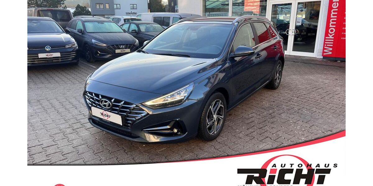 Hyundai i30 53.790 km 17.180 € Leonberg 71229