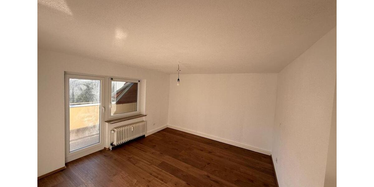 Frisch renovierte 3 Zimmerwohnung 3 zimmer