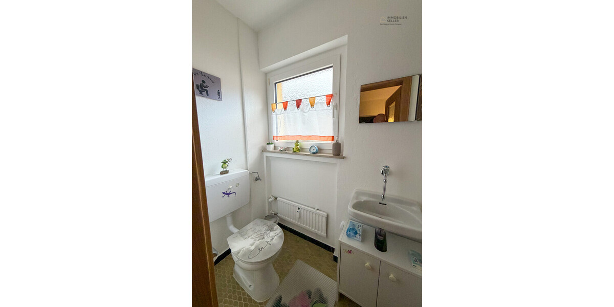 125 m² Kapitalanlage in Bad Wildbad – deutlich unter Markt vermietet Garage Kamin Balkon - Etagenwohnung Bad Wildbad Calmbach | Angebot:27392210