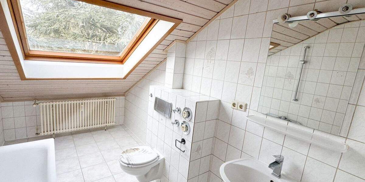 Etagenwohnung Karlsruhe Rüppurr - 3 Zimmer, 74 m&sup2;, 245.000&euro; | Angebot:25665059