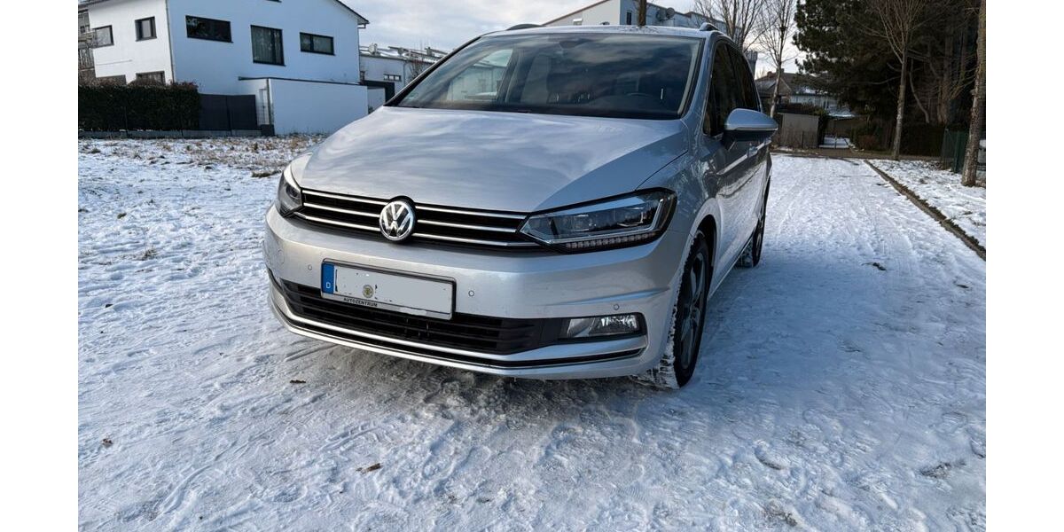 VW Touran 111.296 km 18.200 &euro; Karlsruhe (Baden) 76228