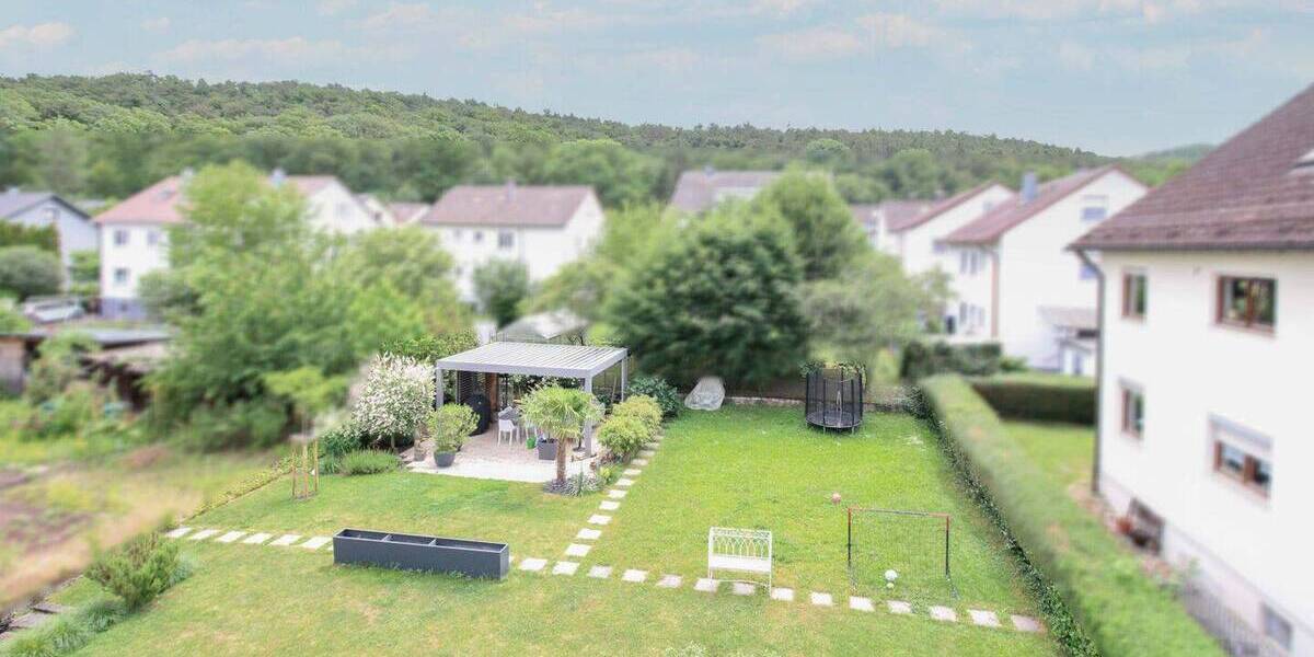 Etagenwohnung Gerlingen - 3 Zimmer, 90 m&sup2;, 420.000&euro; | Angebot:26893240