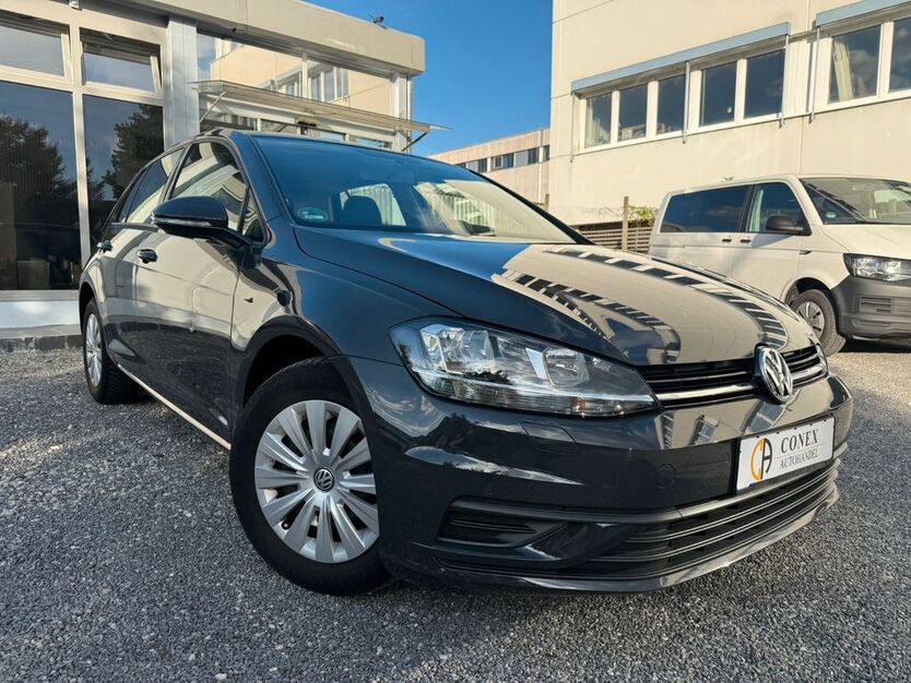 VW Golf 96.500 km 12.990 € Korntal-Münchingen 70825