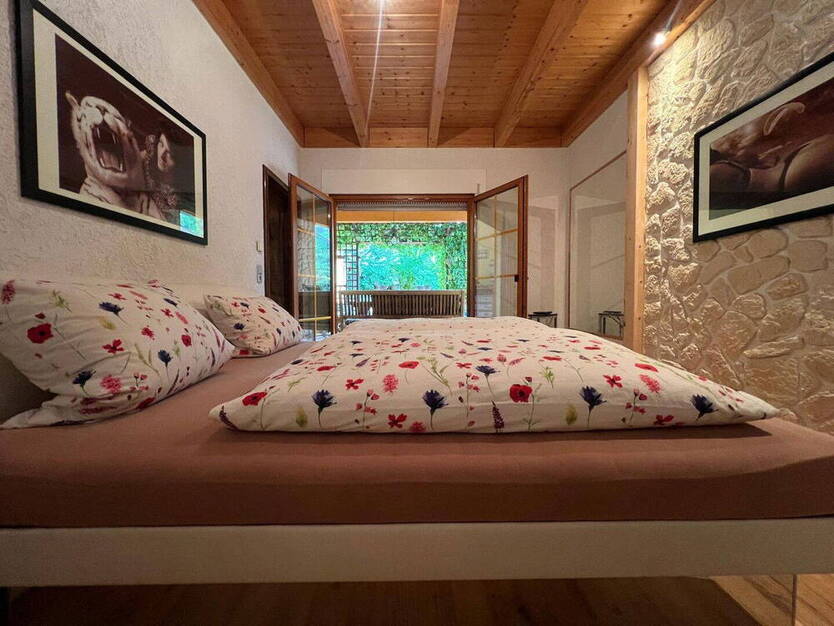 Mediterranes Einfamilienhaus in ruhiger Lage. Provisionsfrei, da Privatverkauf !!!