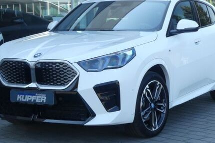 BMW iX2 6.620 km 47.900 &euro; Vaihingen / Enz 71665