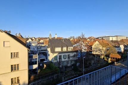 Wohnen und Arbeiten unter einem Dach - Wohnhaus mit Büroeinheit. 10 zimmer