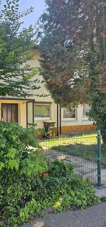 Haus zum Kaufen in Pforzheim 415.000 € 122 m² 5 zimmer