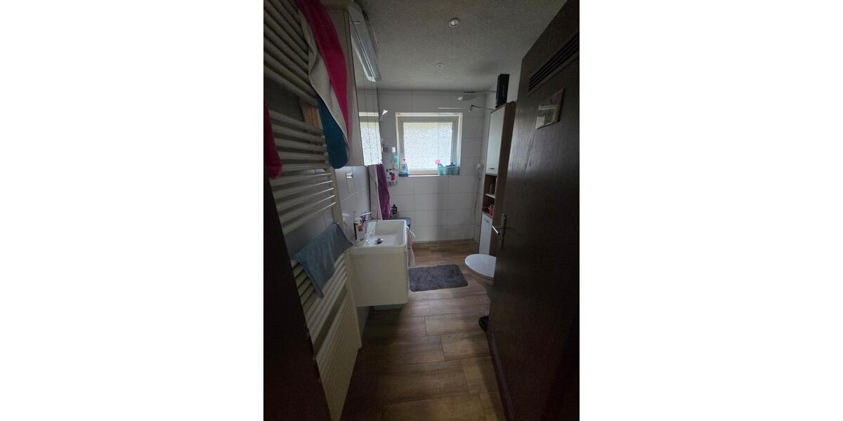 Etagenwohnung Pfinztal - 3 Zimmer, 80 m&sup2;, 800&euro; | Angebot:26156738