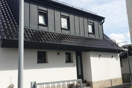 Design trifft Substanz – kernsanierte DHH in Markgröningen 5 zimmer