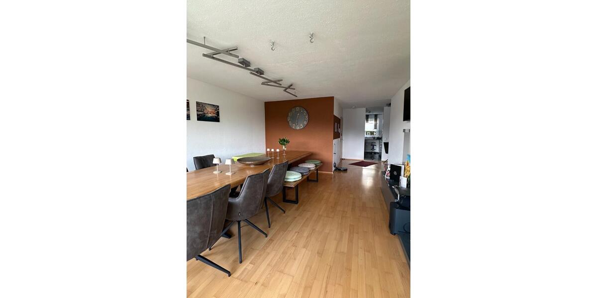 Etagenwohnung Pforzheim Nordstadt - 3 Zimmer, 85 m&sup2;, 250.000&euro; | Angebot:26957469