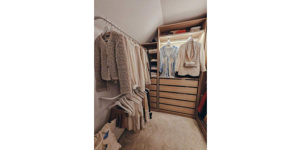 Modernes, schönes Einfamilienhaus, mit Blick ins Grüne in Weil der Stadt 4 zimmer