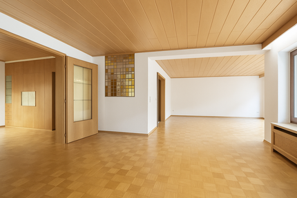 Haus zum Kaufen in Pforzheim 549.000 € 213 m² 9 zimmer