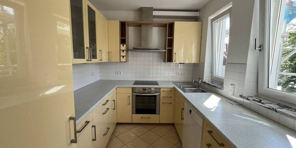 Etagenwohnung Karlsruhe Nordstadt - 4 Zimmer, 119 m&sup2;, 1.700&euro; | Angebot:26486220