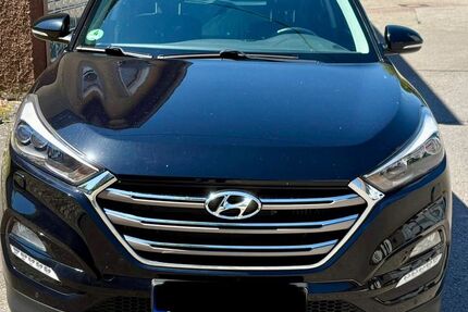 Hyundai TUCSON 102.000 km 14.000 &euro; Vaihingen an der Enz 71665