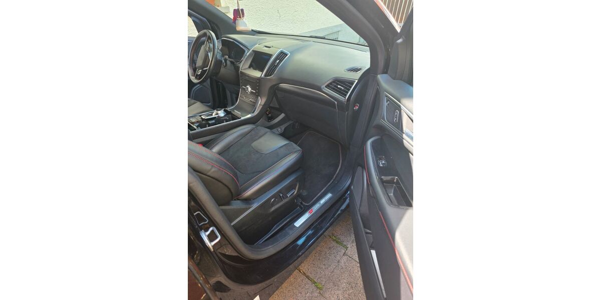 Ford Edge 108.000 km 25.067 &euro; Pfinztal 76327