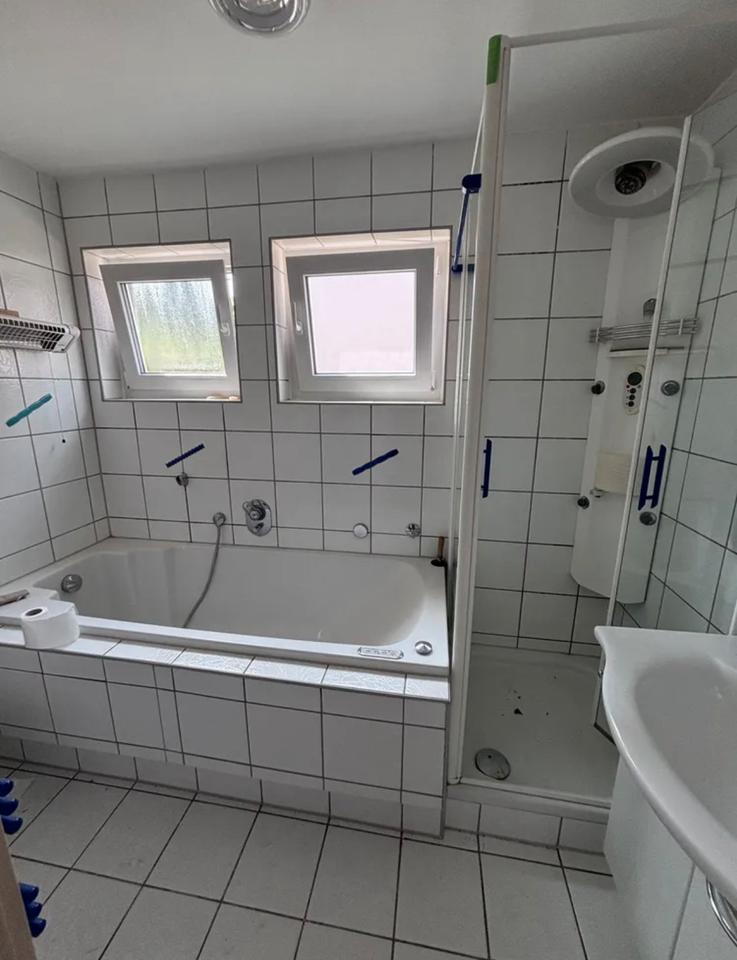 EFH in Großsachsenheim + Garten, Garage, EBK & Balkon