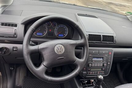 VW Sharan 271.000 km 5.500 &euro; Calw 75365