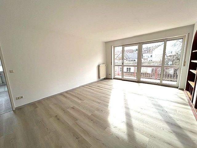 Etagenwohnung Birkenfeld - 4 Zimmer, 110 m&sup2;, 1.100&euro; | Angebot:25668671