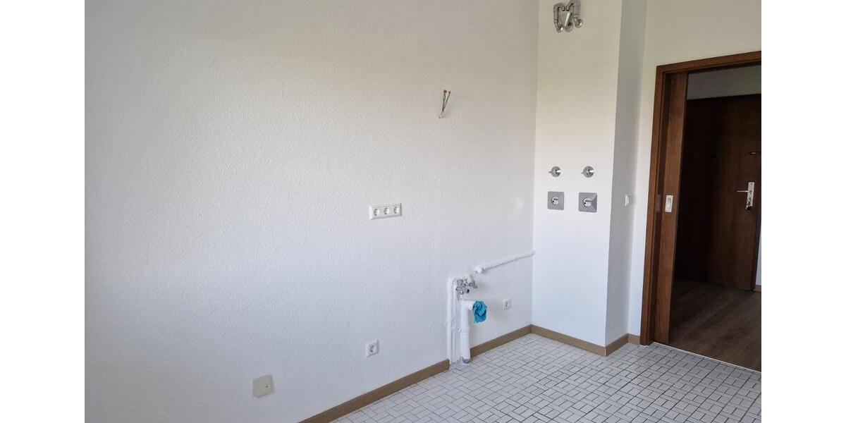 Etagenwohnung Karlsruhe Neureut - 2 Zimmer, 76 m&sup2;, 1.070&euro; | Angebot:26690169
