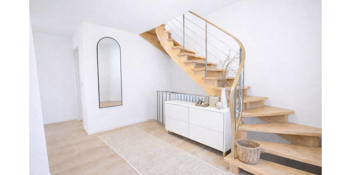 Mehrfamilienhaus, Wohnhaus Sindelfingen Maichingen - 6 Zimmer, 166 m&sup2;, 645.000&euro; | Angebot:25909364