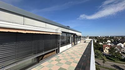 ÜBER DEN DÄCHERN DER STADT 4 zimmer