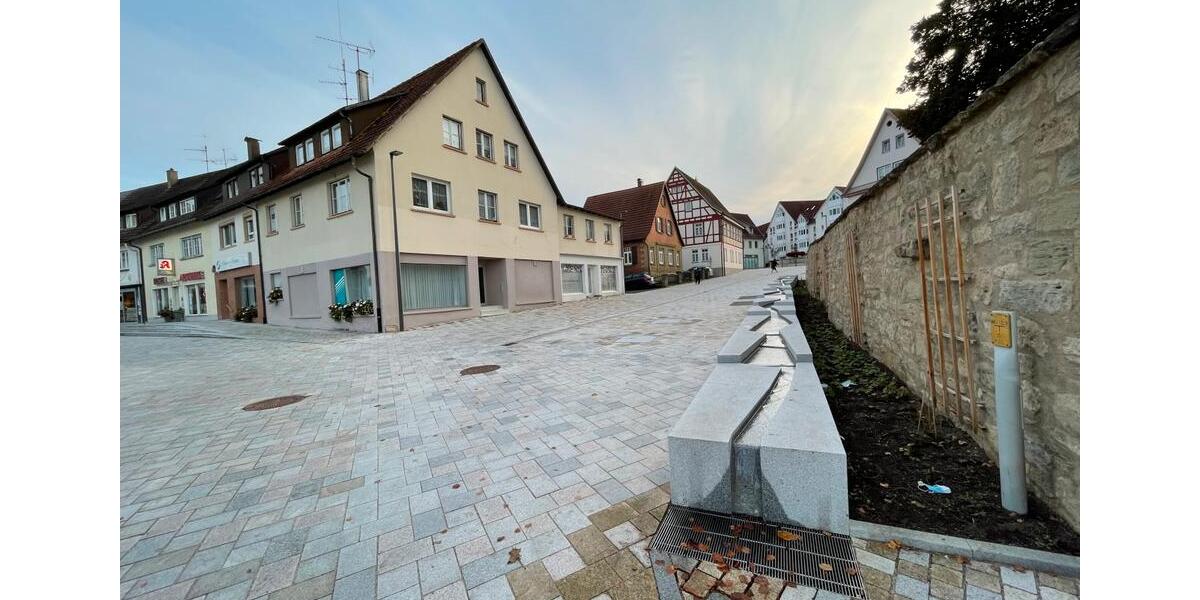 ATTRAKTIVE GEWERBEFLÄCHEN IM HERZEN VON MAGSTADT – IHR START IN DIE SELBSTSTÄNDIGKEIT! zimmer