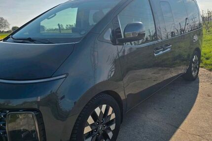 Hyundai STARIA 42.000 km 39.900 &euro; Stutensee 76297