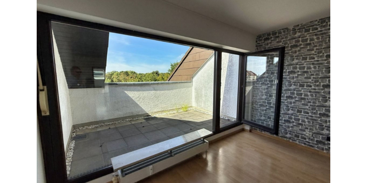 4 Zimmer Wohnung über den Dächern vor Karlsruhe 5 zimmer