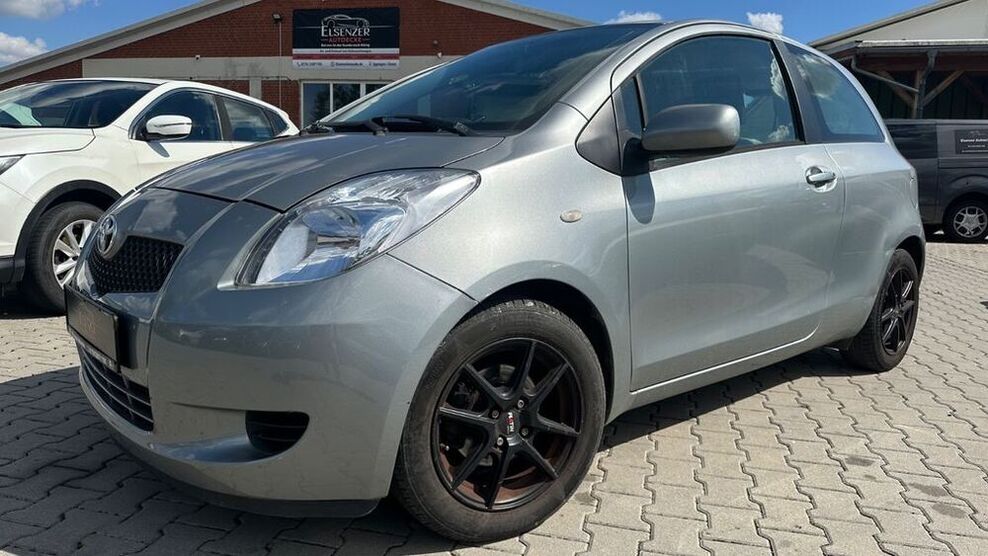 Yaris