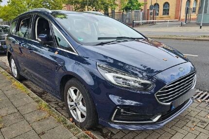 Ford S-Max 181.000 km 13.999 € Ditzingen 71254