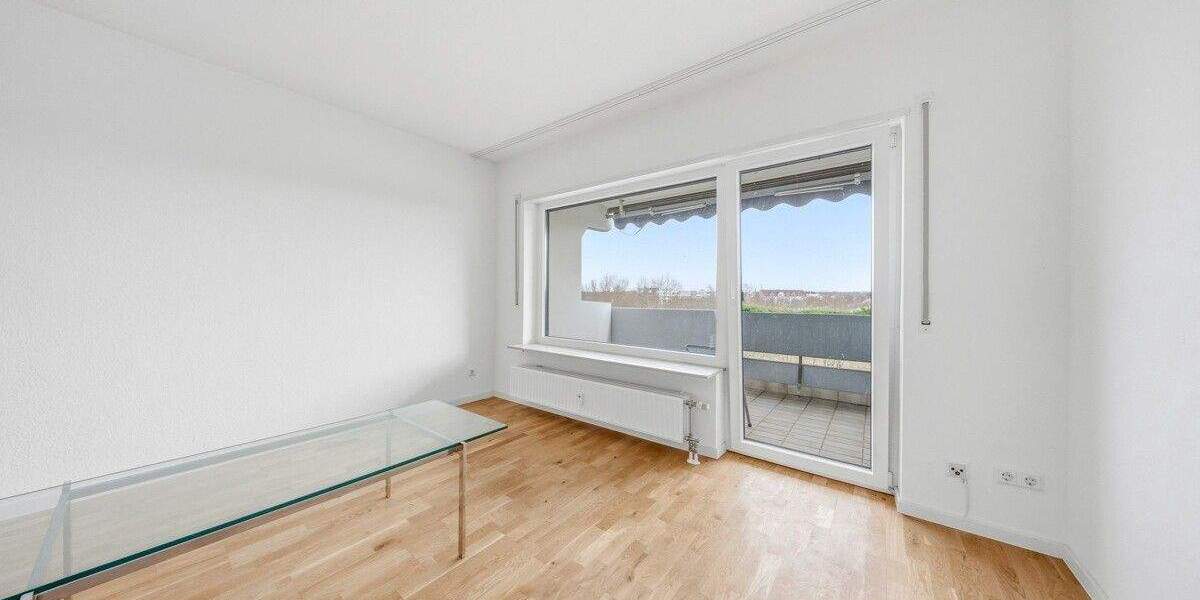 Etagenwohnung Karlsruhe Innenstadt-West - 3 Zimmer, 97 m&sup2;, 1.225&euro; | Angebot:25802570