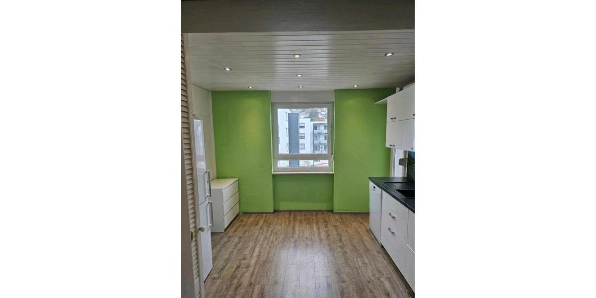 Etagenwohnung Pforzheim Nordstadt - 4 Zimmer, 114 m&sup2;, 249.000&euro; | Angebot:27256455