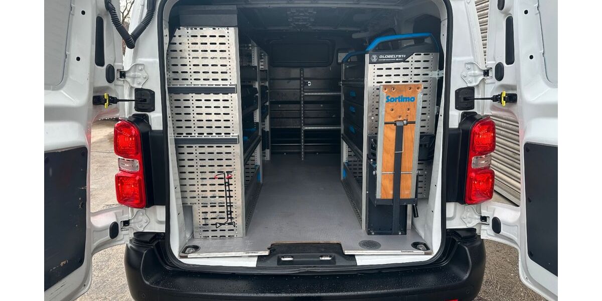 Opel Vivaro 65.696 km 18.000 &euro; Sindelfingen 71065