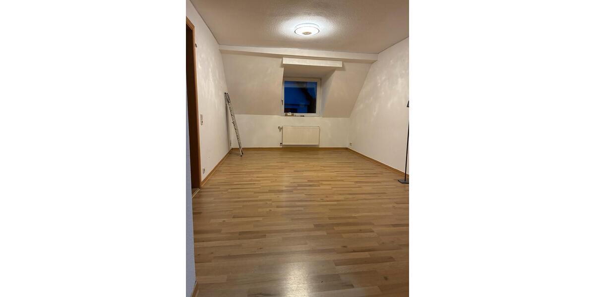 Dachgeschoßwohnung Pforzheim Eutingen - 2 Zimmer, 49 m&sup2;, 530&euro; | Angebot:26127064