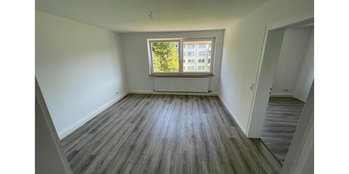 Moderne 2-Zimmer-Wohnung mit Balkon – Frisch Renoviert 2 zimmer