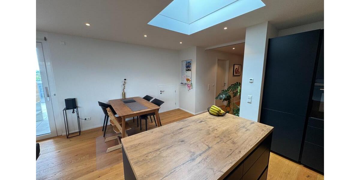 Einfamilienhaus Markgröningen - 3.5 Zimmer, 140 m&sup2;, 2.050&euro; | Angebot:25369088