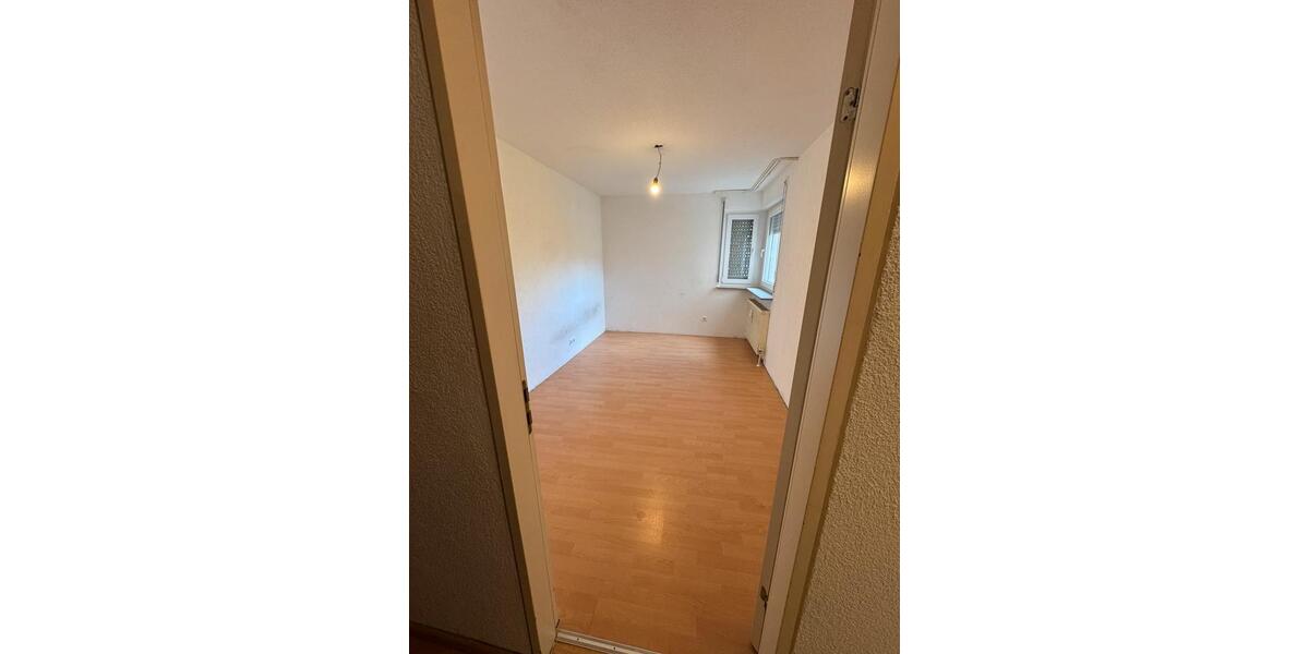 Etagenwohnung Ditzingen - 3.5 Zimmer, 91 m&sup2;, 335.000&euro; | Angebot:26790553