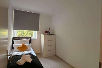 Zimmer Ettlingen - 1 Zimmer, 900&euro; | Angebot:27563032